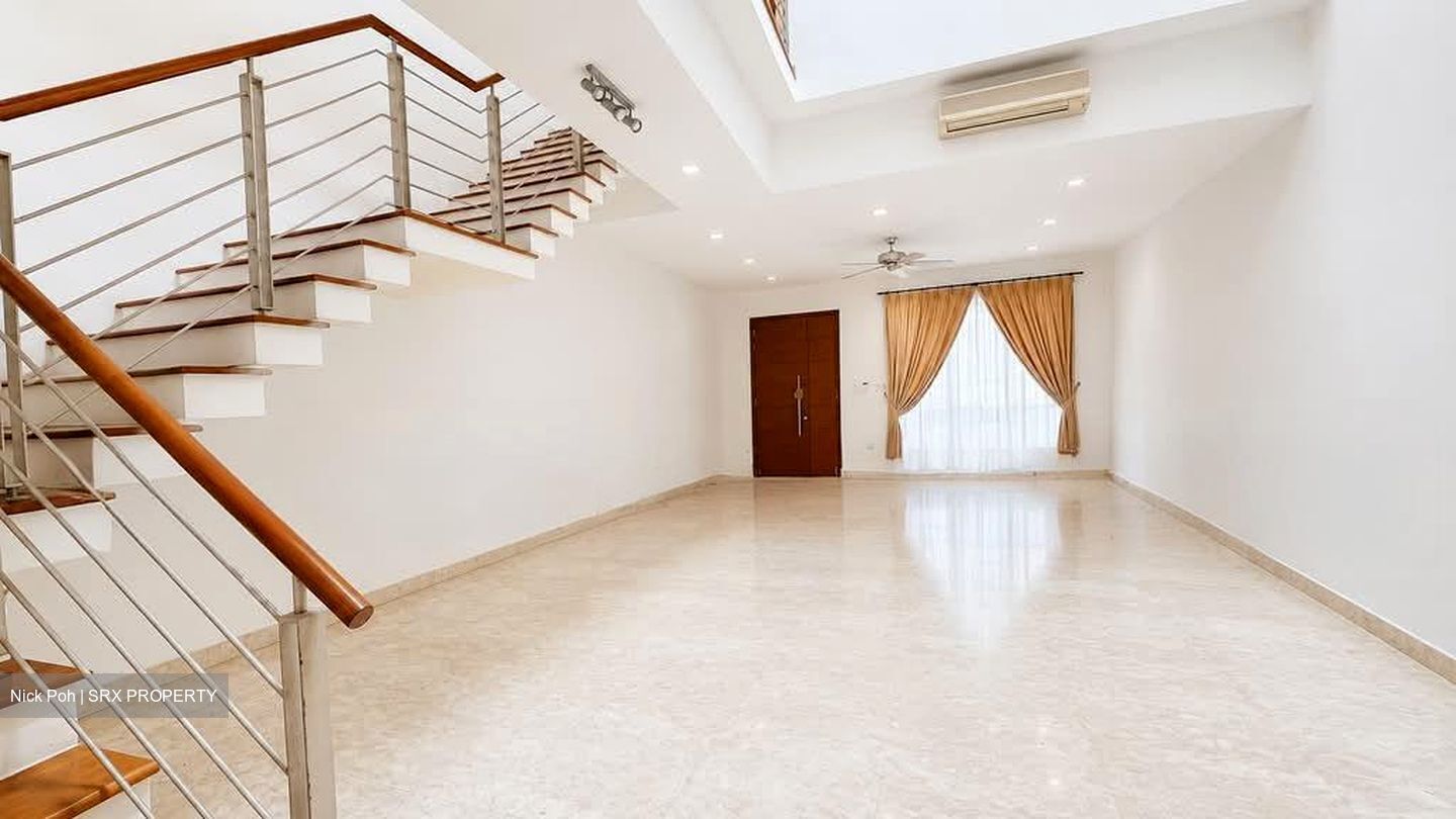 Chuan Loft (D19), Terrace #589261811